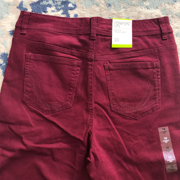 Style&Co Tummy Control Rail Straight Leg Embroider - Picture 8 of 8